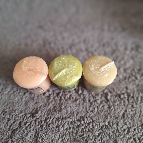 Yankee Candles 3pc Set Votive Candles Pink Sands, Dune Grass, Sun &‎ Sand - Picture 2 of 4